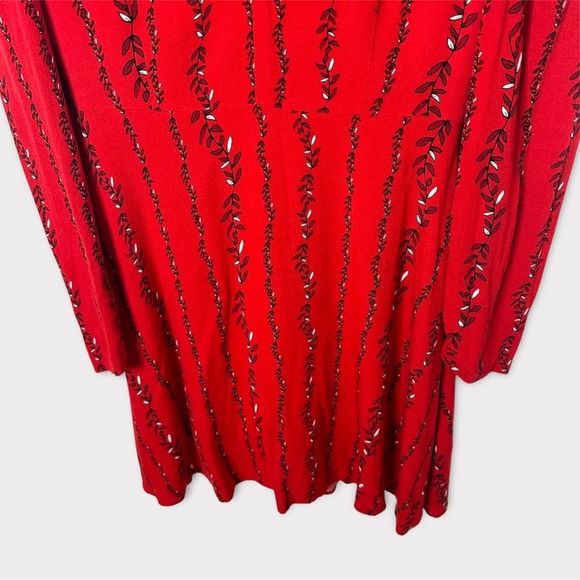 A Loves A Red Long Sleeve Poinsettia A-line Dress. Size 2. EUC. - Picture 5 of 10